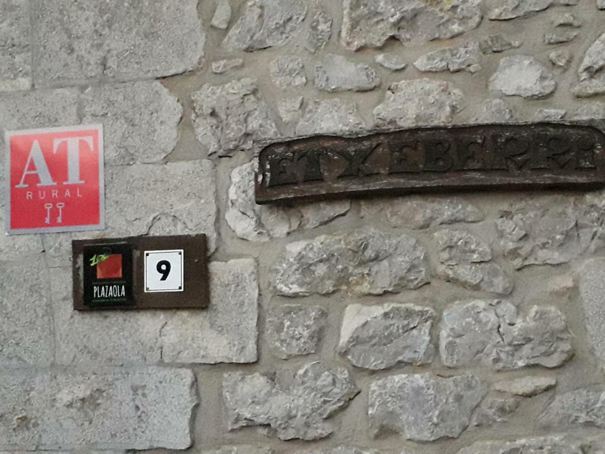 Apartamentos Etxeberri Goldáraz Buitenkant foto